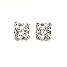 1/3 Ct TW Diamond Stud Earrings