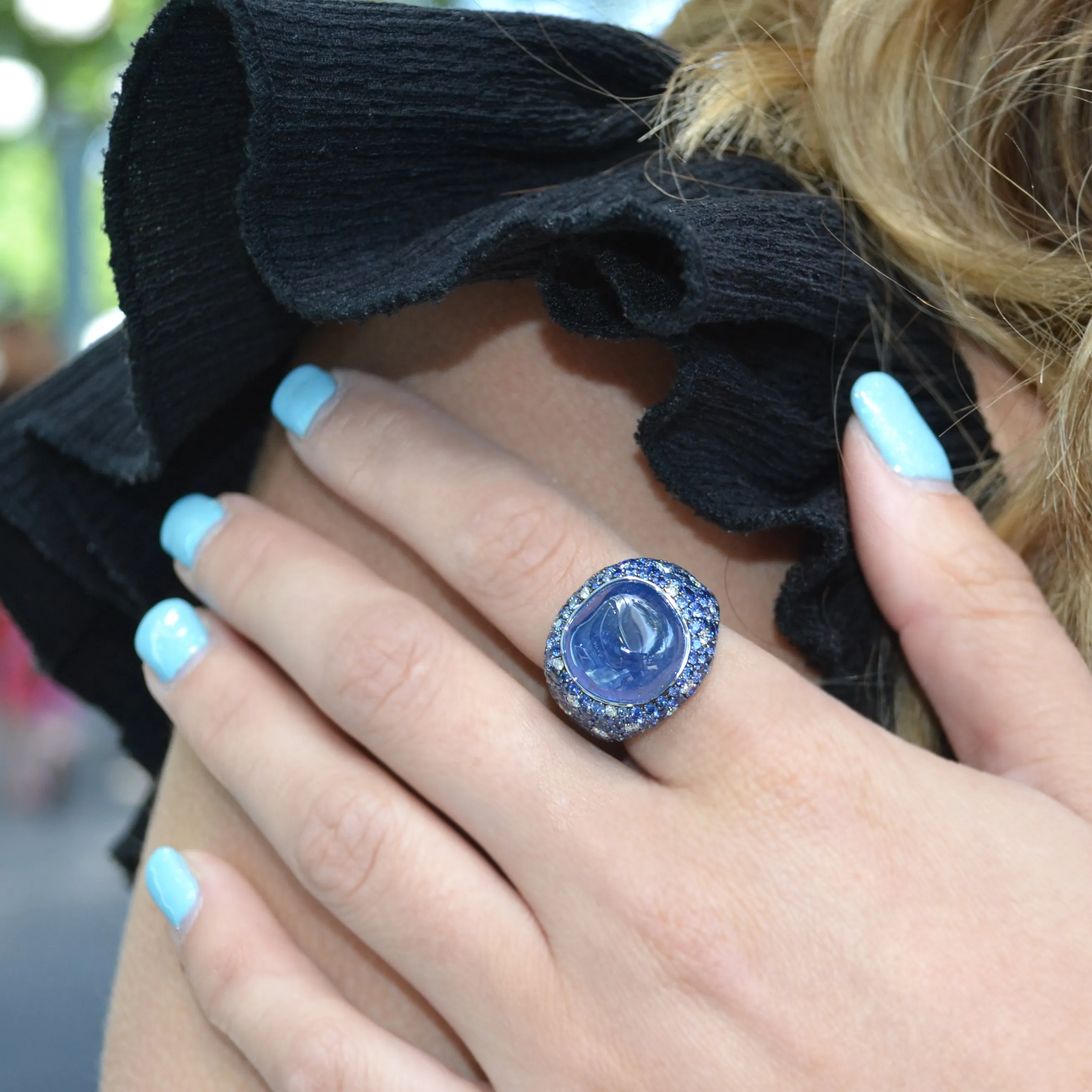 Eclat Jewels - One of a Kind Ring with Blue Sapphires and Diamonds, 18k White Gold