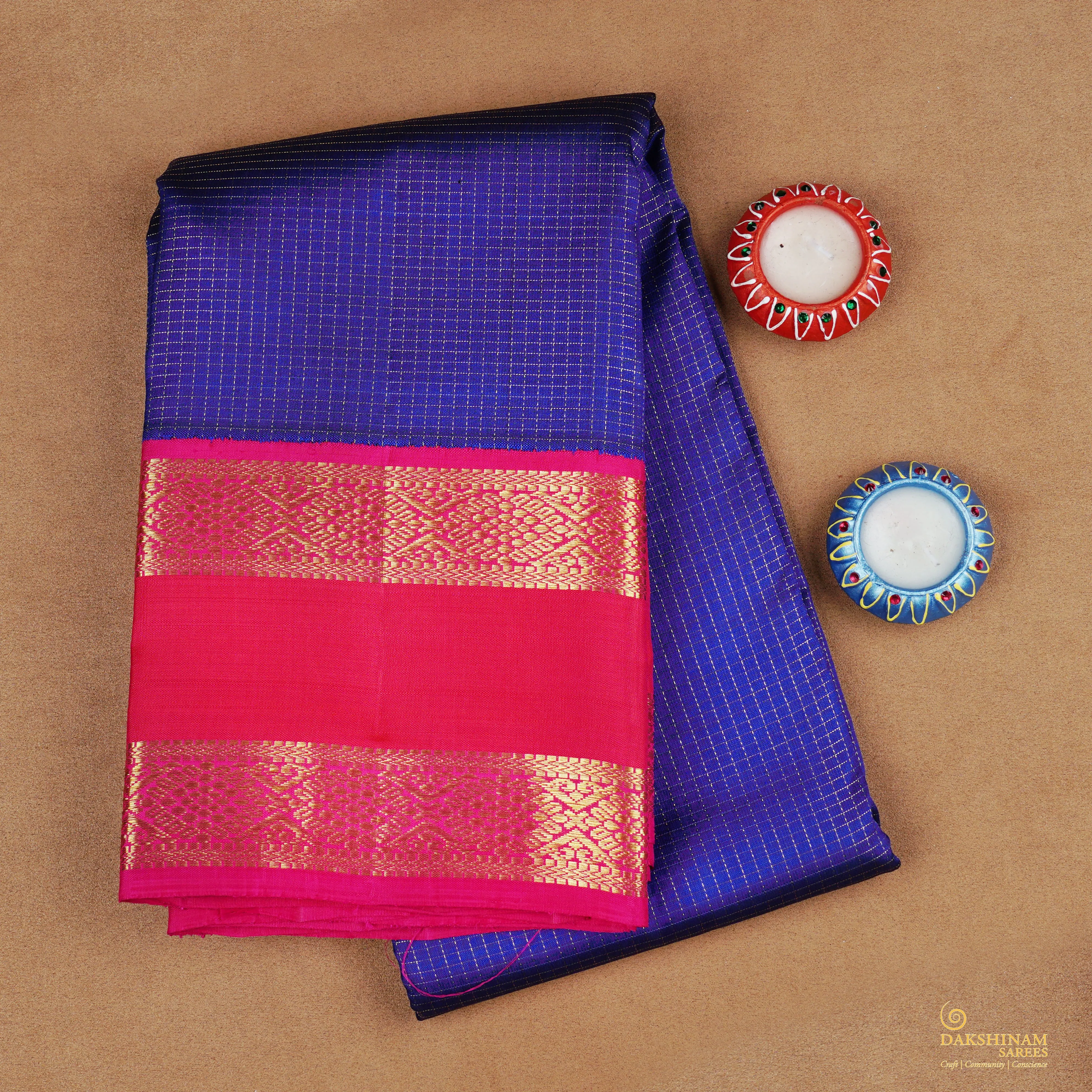 Handwoven Blue with Pink Kanjivaram Silk Saree - 1971T005872DSC