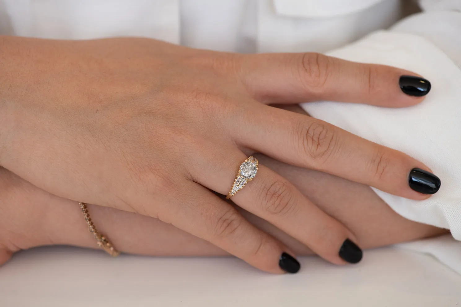 One Carat Diamond Ring with a Snowy Diamond