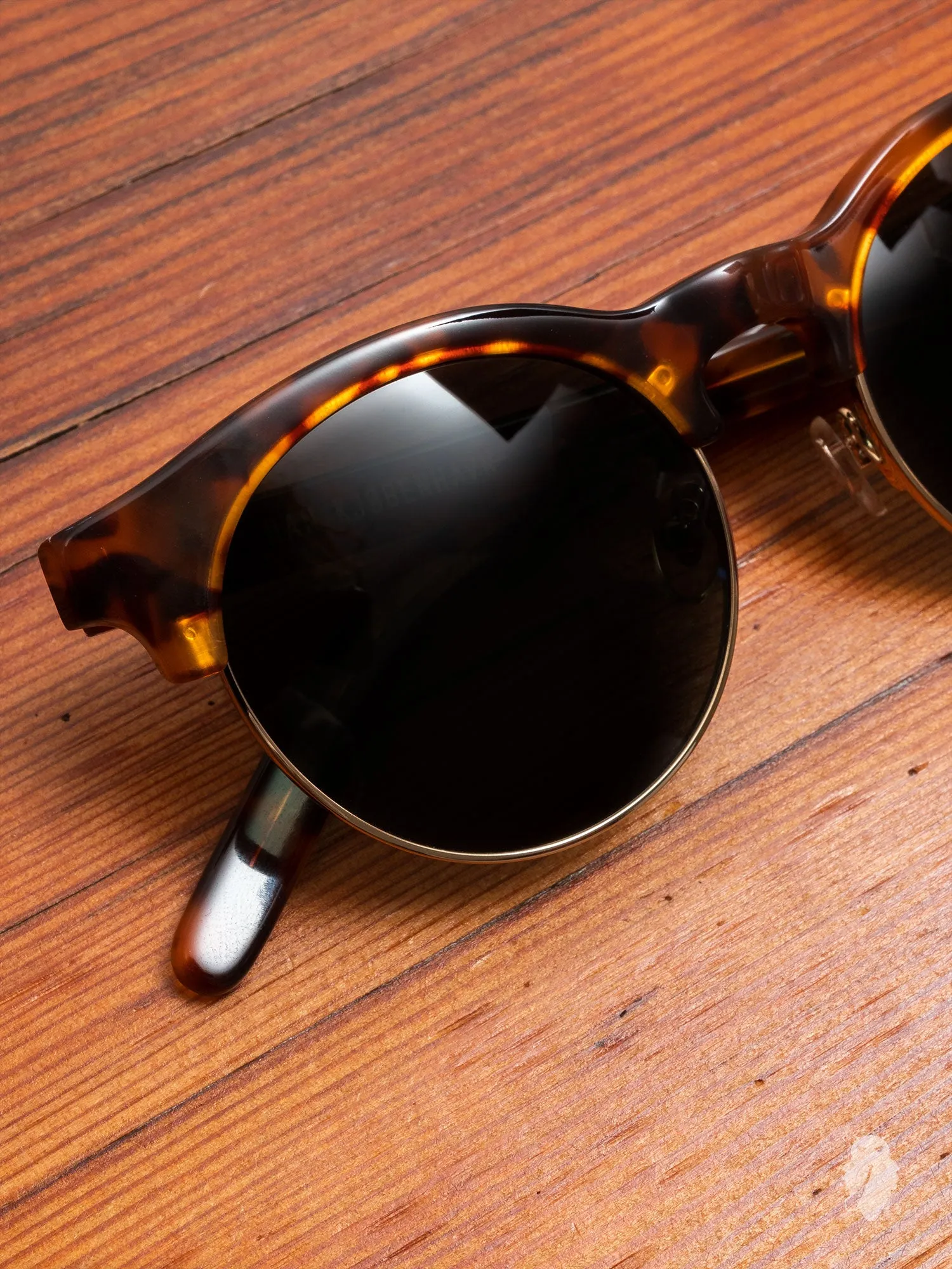 "Smith" Sunglasses in Amber