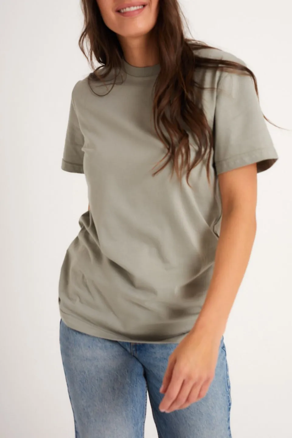 T-shirt classic OLIVE - oliwkowy